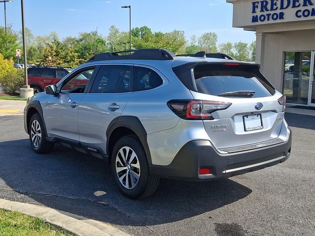 Certified 2025 Subaru Outback Premium AWD/4WD image 4