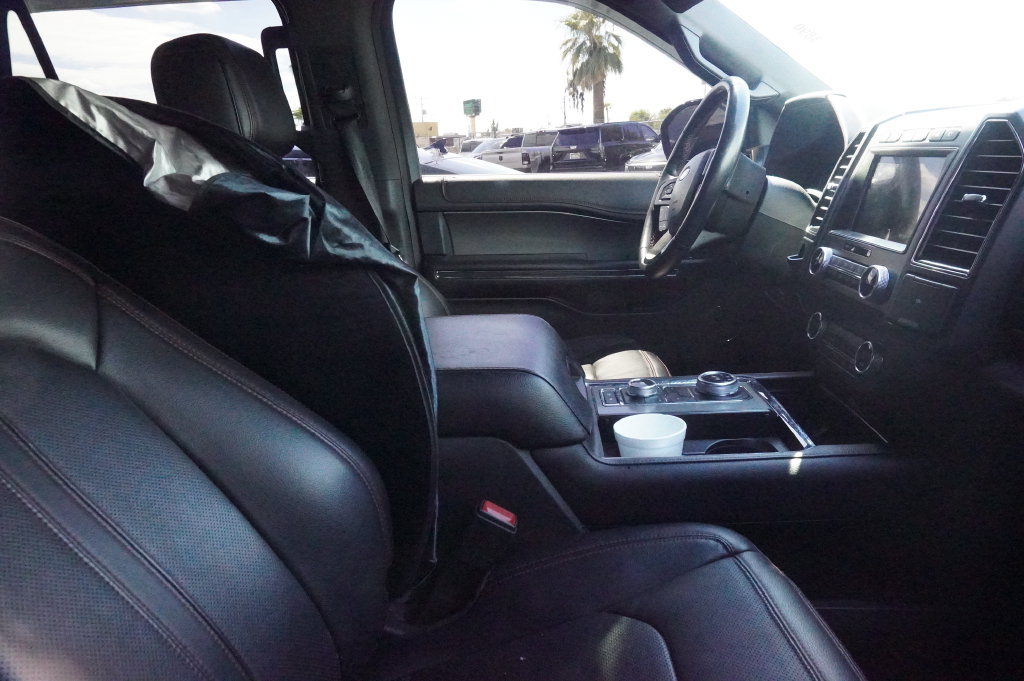 Used 2021 Ford Expedition Limited AWD/4WD image 8