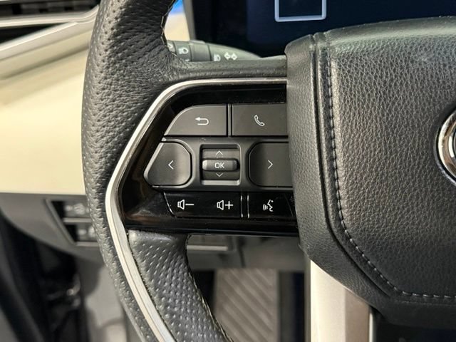 Used 2023 Toyota Tundra Capstone AWD/4WD image 17