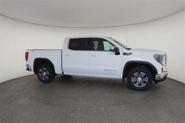 Used 2023 GMC Sierra 1500 SLE image 25
