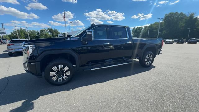 Certified 2025 GMC Sierra 2500 Denali w/ Denali Reserve Package AWD/4WD image 4