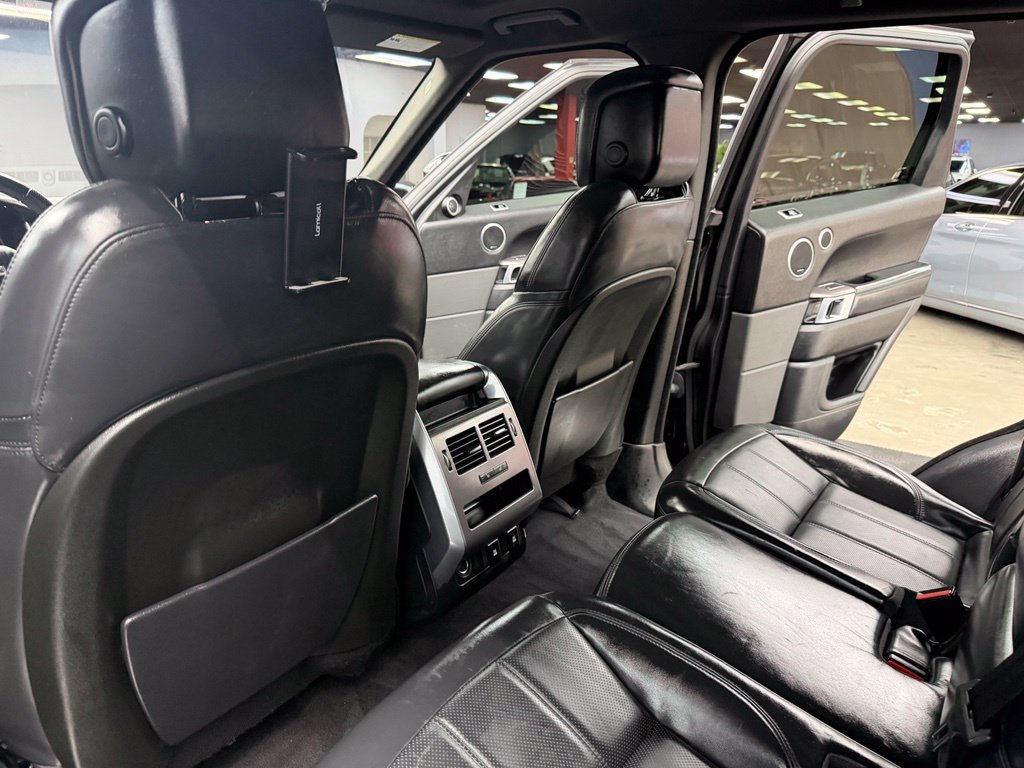 Used 2019 Land Rover Range Rover Sport HSE AWD/4WD image 34