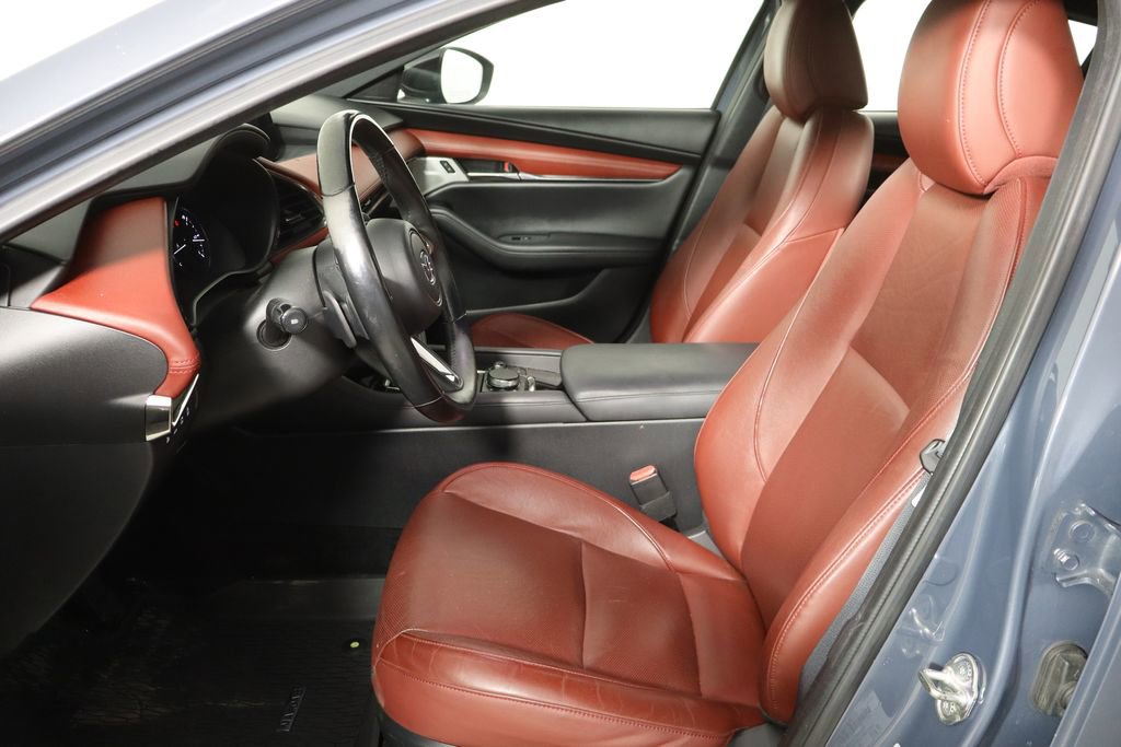 Used 2021 MAZDA MAZDA3 Hatchback w/ Appearance Package image 16