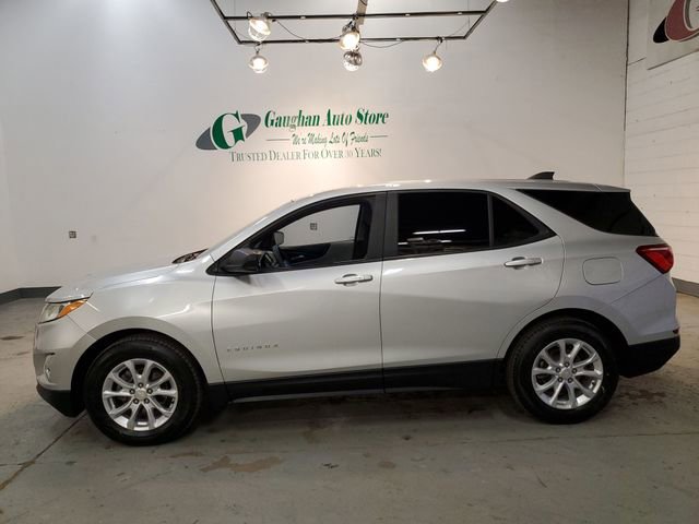 Used 2020 Chevrolet Equinox LS w/ LS Convenience Package image 3