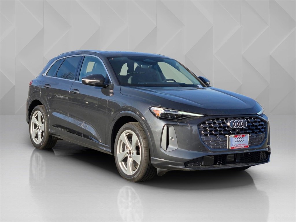 New 2025 Audi Q5 Prestige image 8