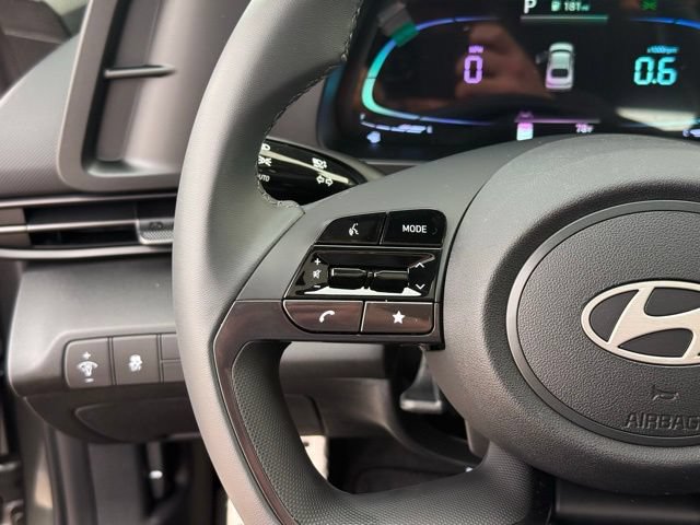 New 2026 Hyundai Elantra SEL Sport Premium FWD image 17
