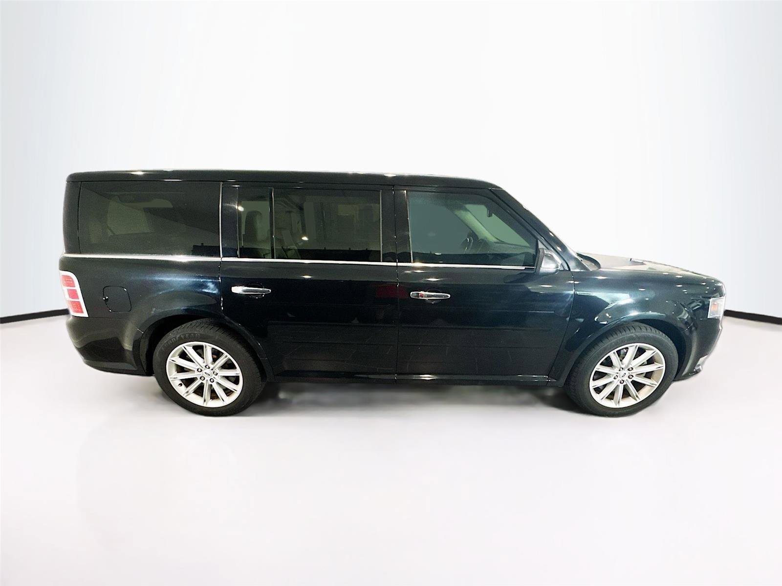Used 2018 Ford Flex Limited image 6