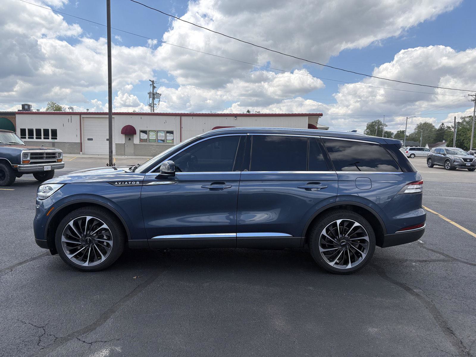 Used 2020 Lincoln Aviator Reserve w/ Equipment Group 202A AWD/4WD image 25