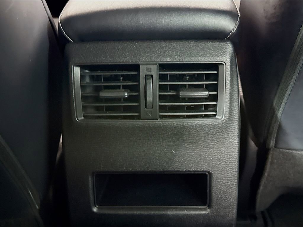 Used 2023 Mitsubishi Outlander SE FWD image 24