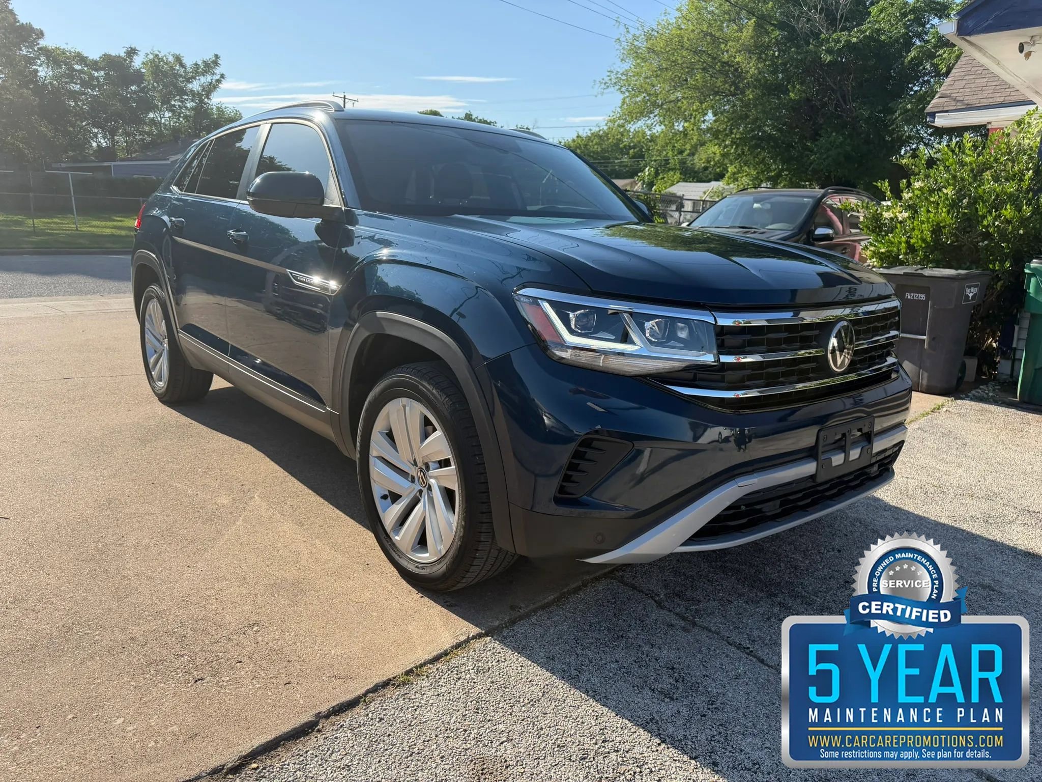 Used 2020 Volkswagen Atlas Cross Sport SE AWD/4WD image 1