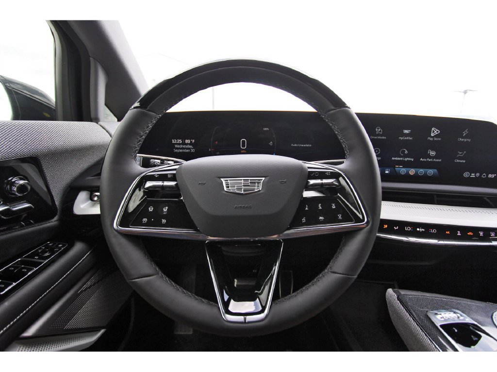 New 2027 Cadillac Optiq Luxury AWD/4WD image 13