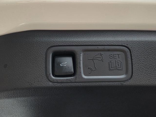 Used 2024 Ford Expedition Platinum RWD image 26