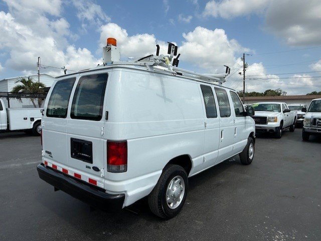 Used 2014 Ford E-150 and Econoline 150 w/ Power Group image 6