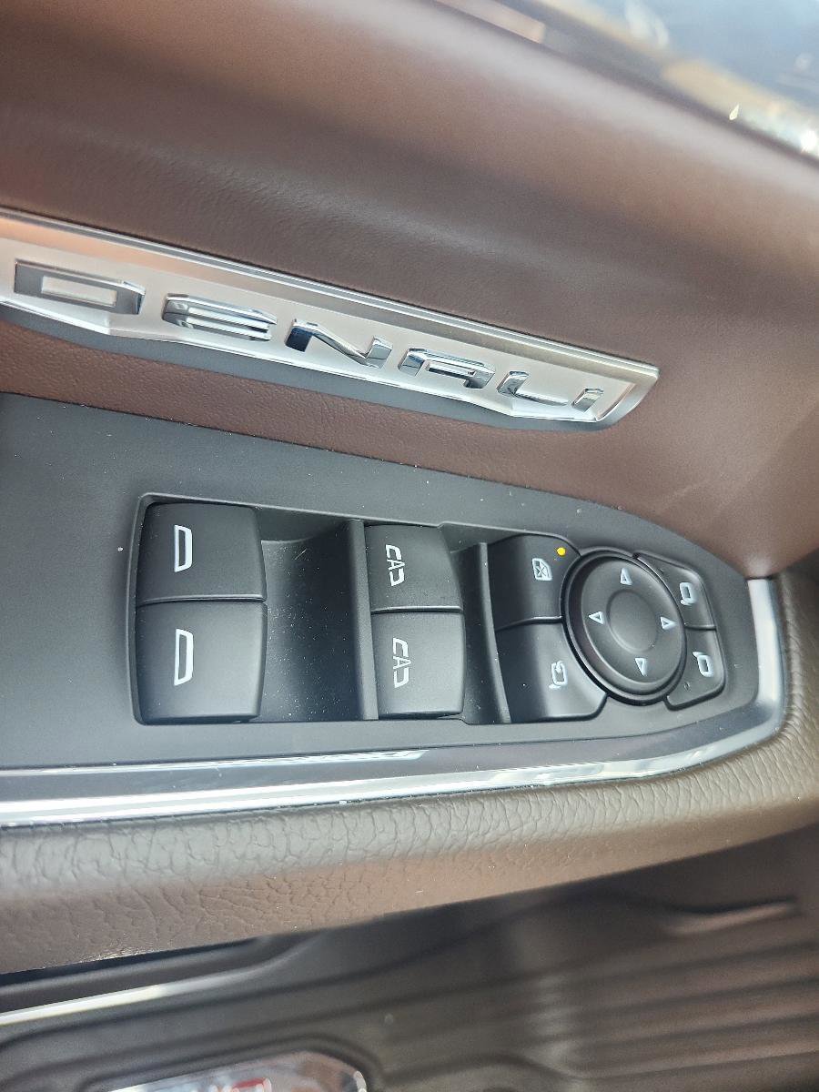 Certified 2024 GMC Sierra 1500 Denali image 23