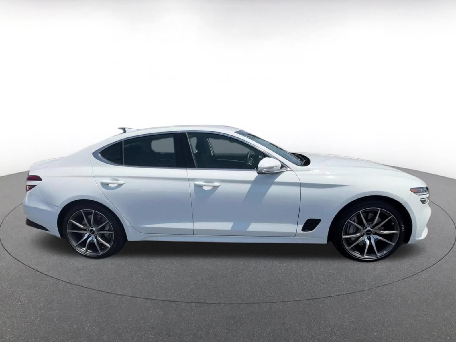 Used 2026 Genesis G70 2.5T RWD image 16