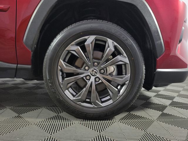 Used 2023 Toyota RAV4 XLE Premium AWD/4WD image 11