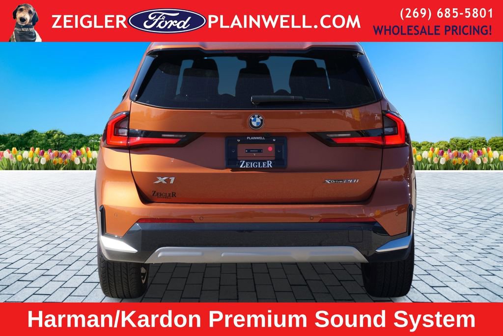 Used 2025 BMW X1 xDrive28i w/ Convenience Package image 4