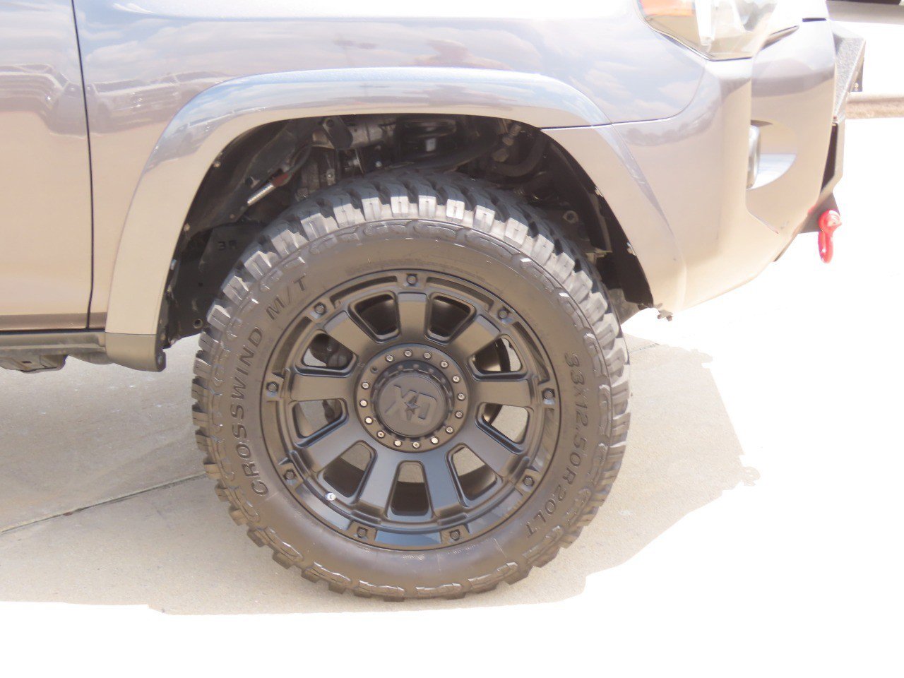 Used 2017 Toyota 4Runner SR5 RWD image 9