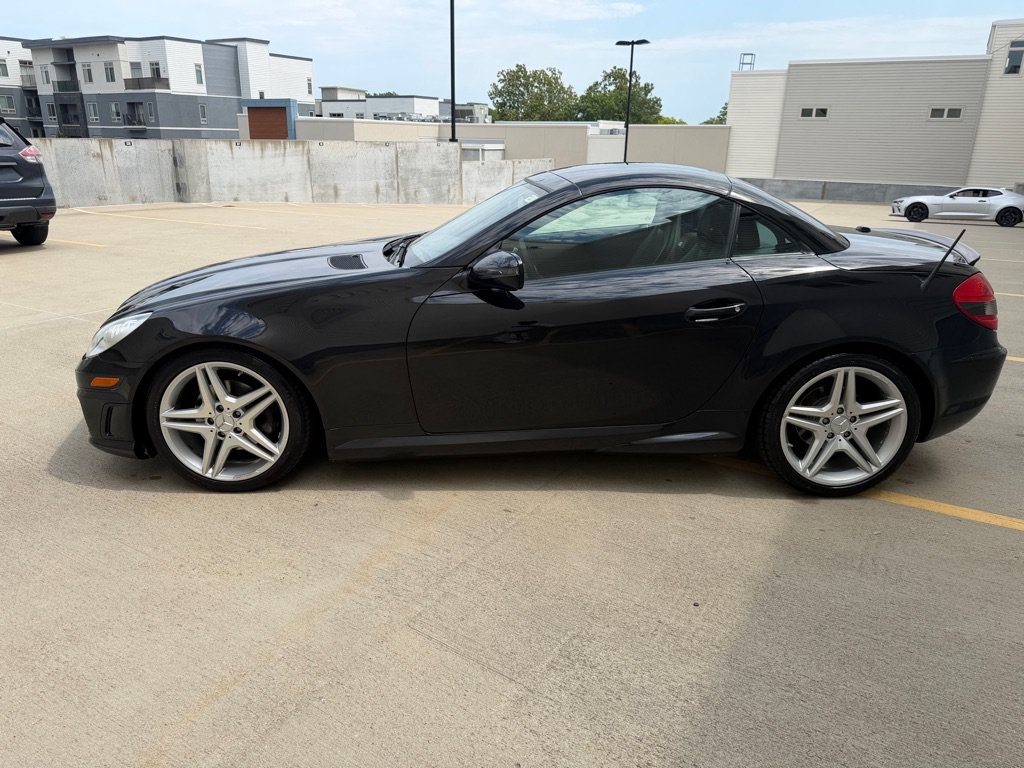 Used 2009 Mercedes-Benz SLK 300 image 13
