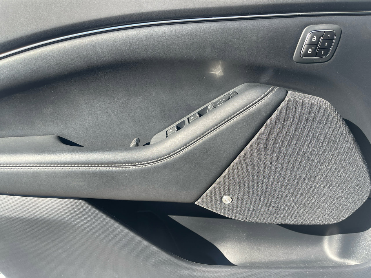 Used 2023 Ford Mustang Mach-E Premium image 22