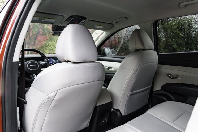 New 2026 Hyundai Tucson SE image 20