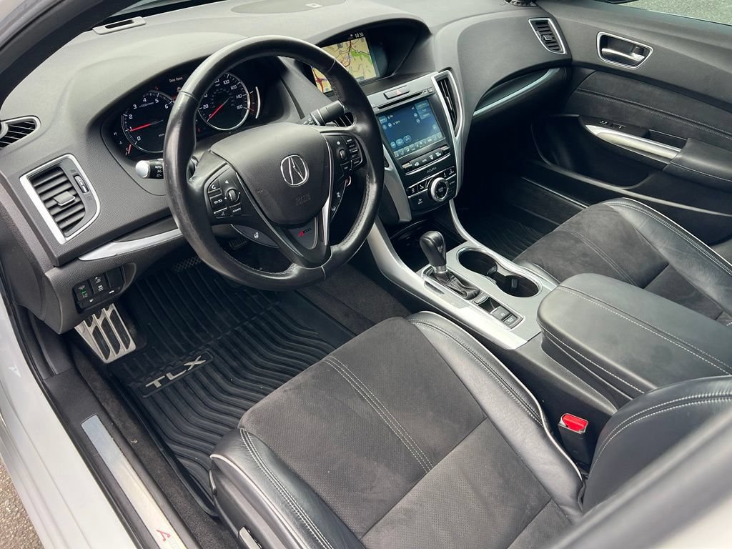 Used 2019 Acura TLX w/ Technology & A-SPEC Package FWD image 13