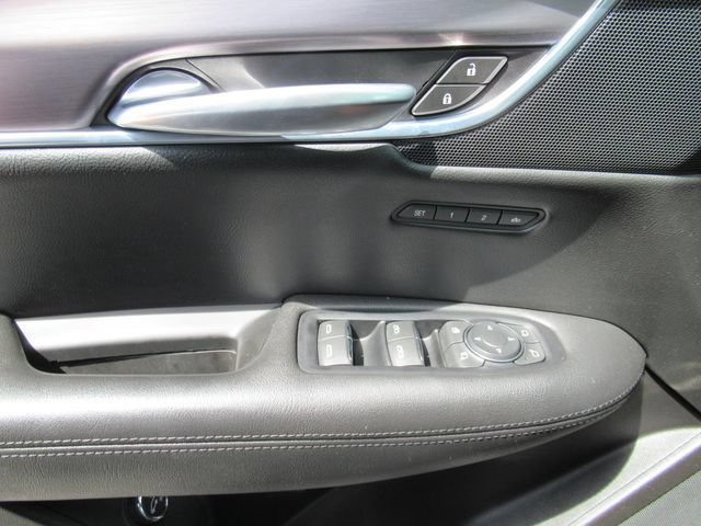 Used 2018 Cadillac XT5 Luxury w/ Driver Awareness Package AWD/4WD image 20