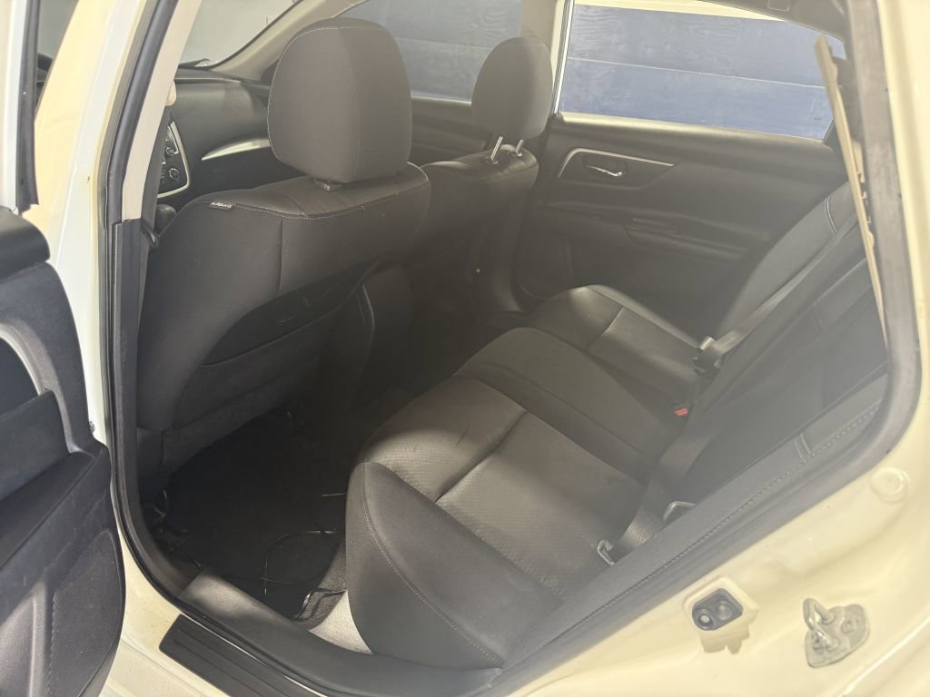 Used 2017 Nissan Altima 2.5 SR image 10