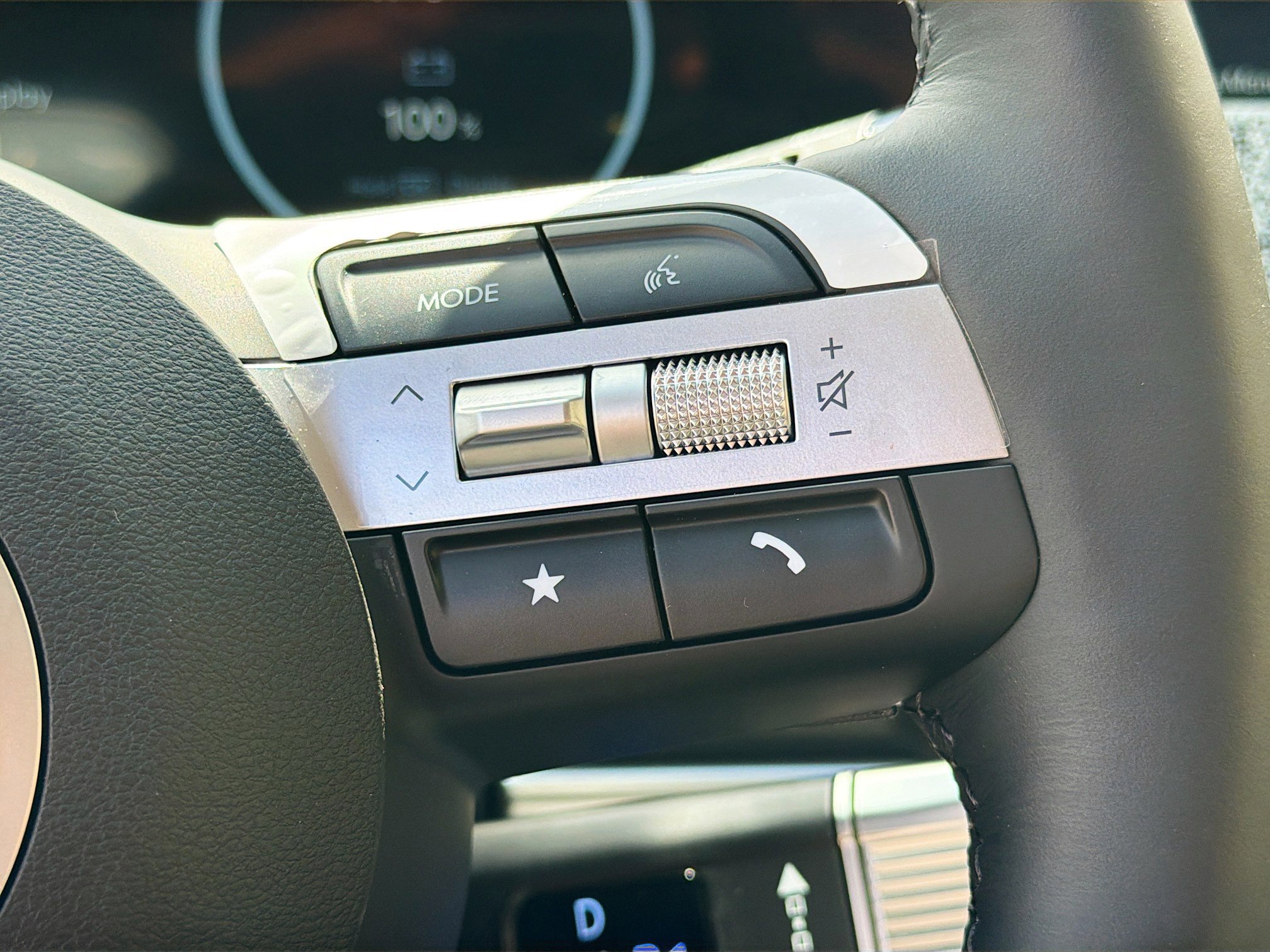 New 2026 Hyundai Tucson Limited image 36