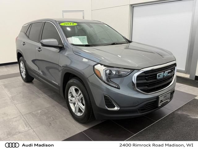 Used 2019 GMC Terrain SLE FWD image 1