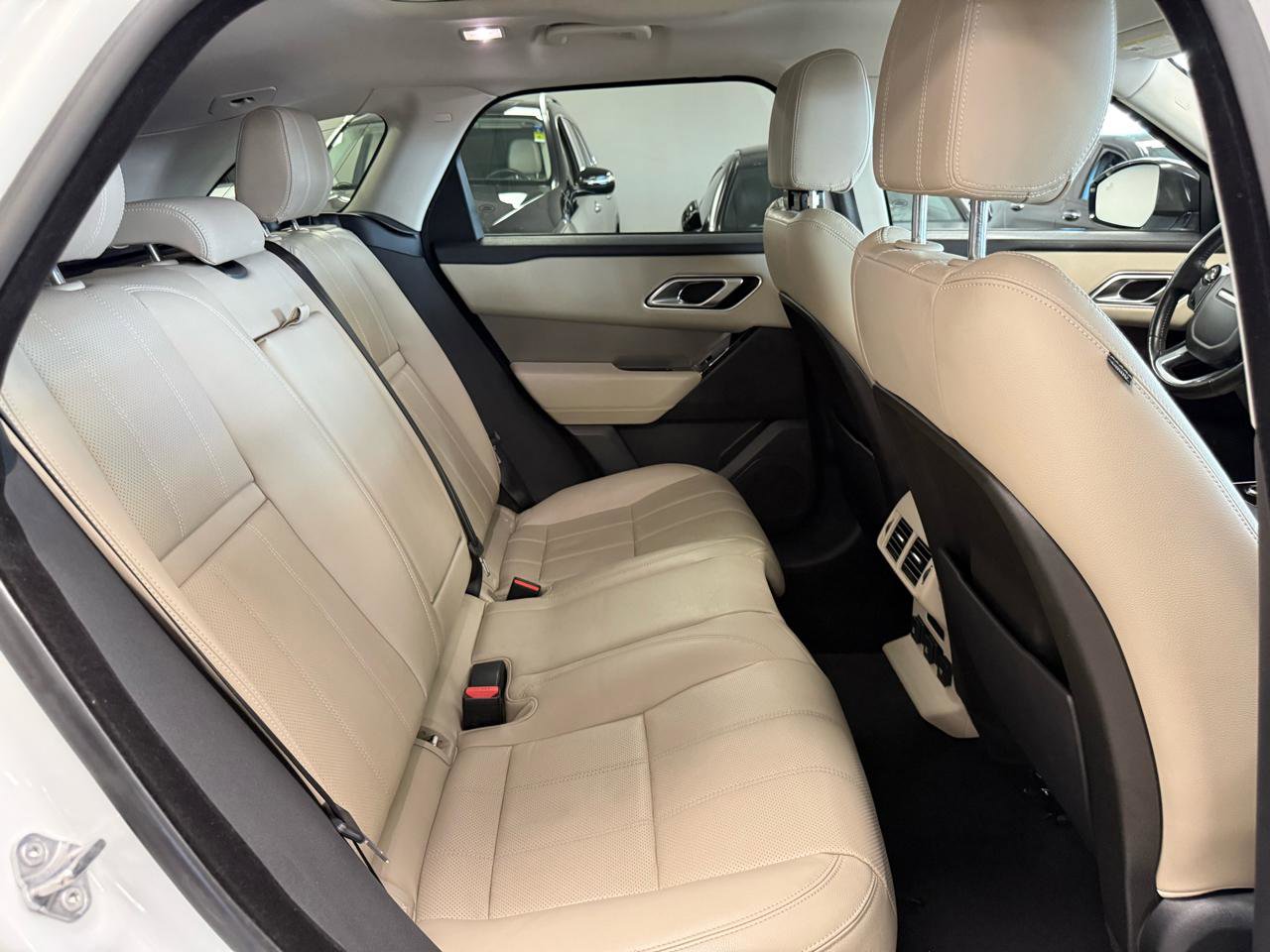 Used 2019 Land Rover Range Rover Velar S image 20