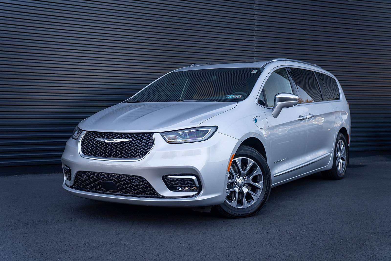 Used 2022 Chrysler Pacifica Pinnacle