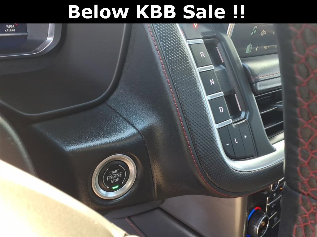 Certified 2022 Chevrolet Tahoe RST w/ Luxury Package image 23