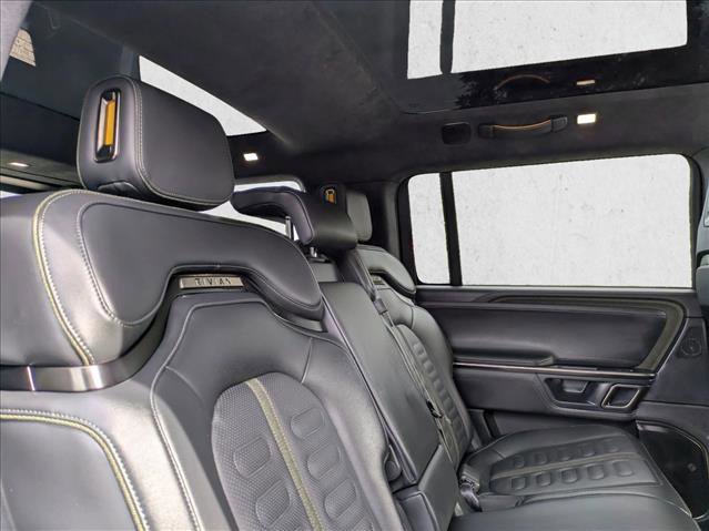 Used 2024 Rivian R1S Adventure AWD/4WD image 21