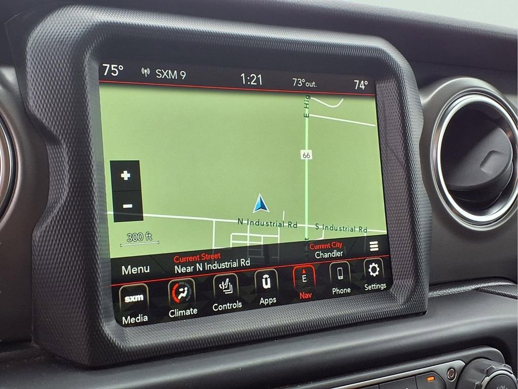 Used 2022 Jeep Gladiator Rubicon w/ Cold Weather Group image 7