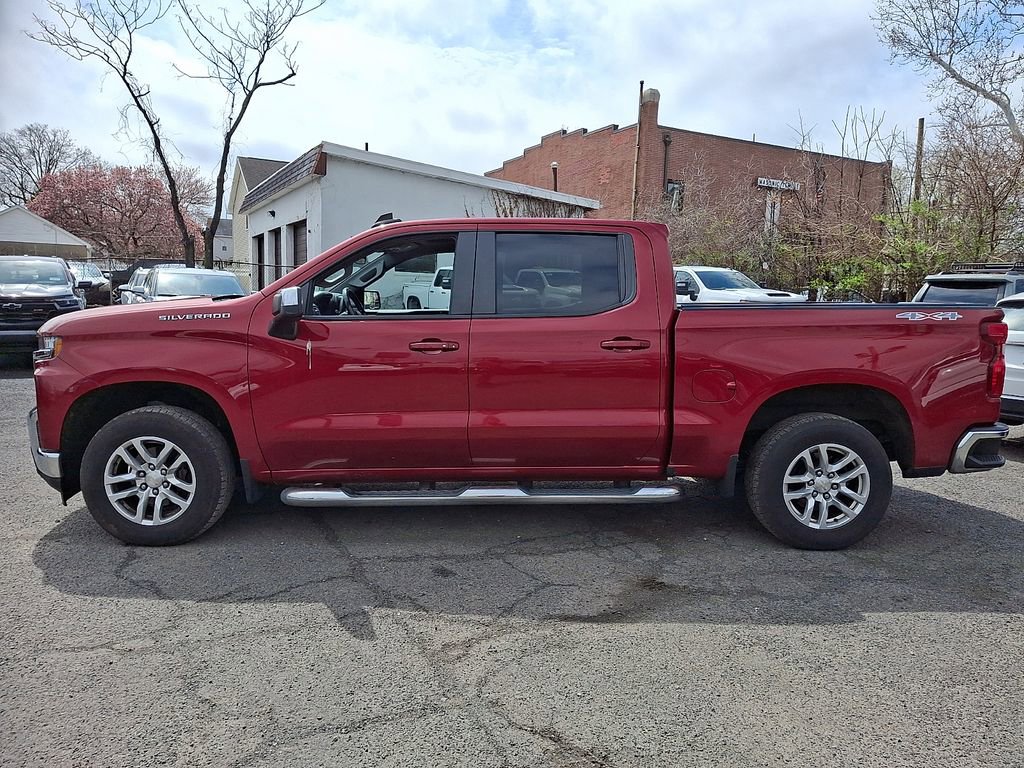 Used 2020 Chevrolet Silverado 1500 LT w/ All-Star Edition image 4