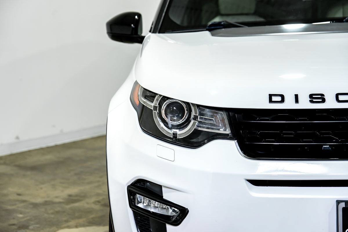 Used 2015 Land Rover Discovery Sport HSE Luxury AWD/4WD image 53