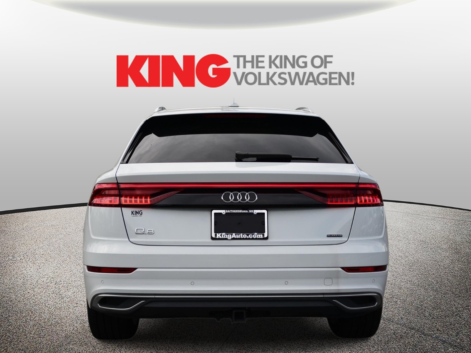 Used 2023 Audi Q8 Premium Plus AWD/4WD image 5