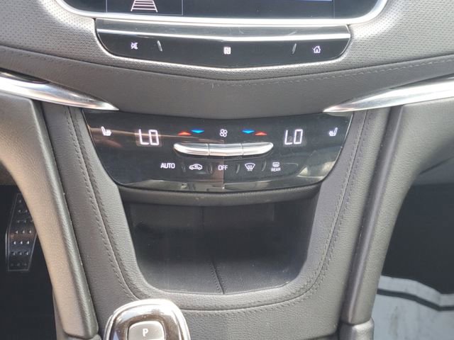 Used 2020 Cadillac XT5 Premium Luxury image 29