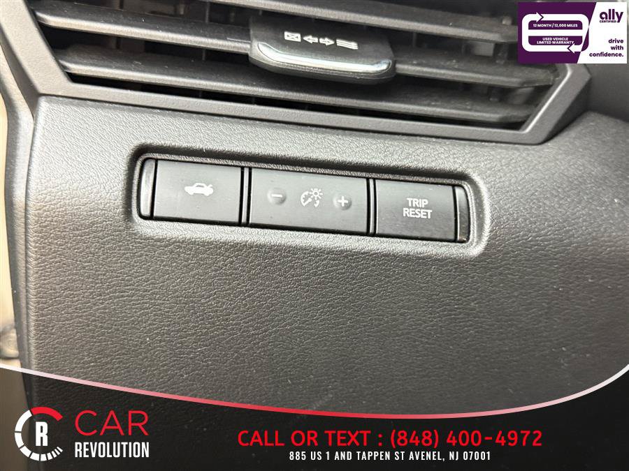 Used 2023 Nissan Altima 2.5 SR FWD image 21