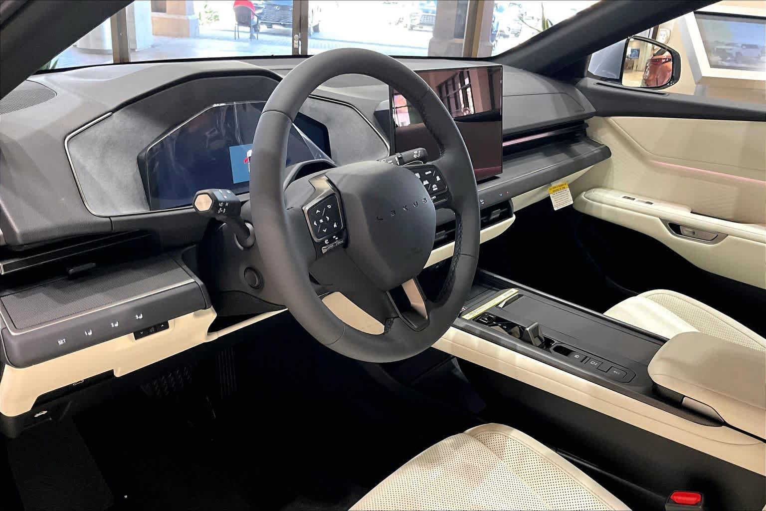New 2026 Lexus ES 350e FWD image 10