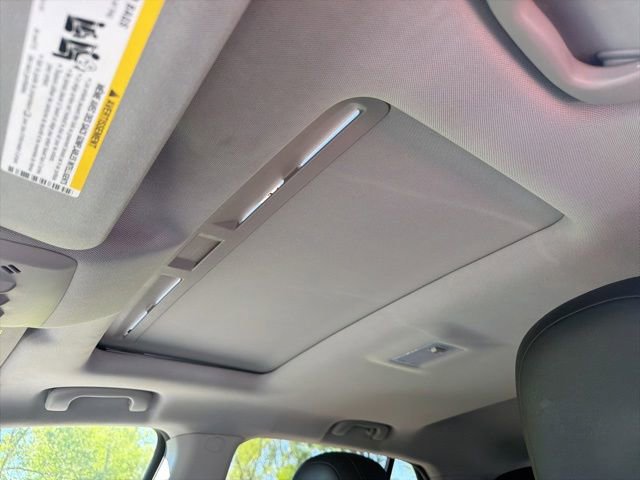 Used 2020 Chevrolet Trax Premier FWD image 5