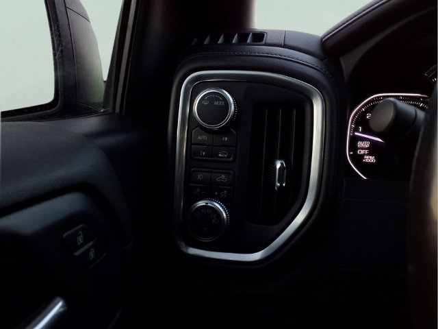 Used 2020 GMC Sierra 1500 Elevation w/ Elevation Value Package AWD/4WD image 16
