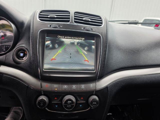 Used 2019 Dodge Journey Crossroad FWD image 19