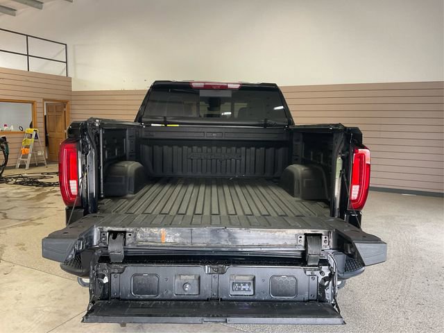 Used 2024 GMC Sierra 1500 AT4X image 11