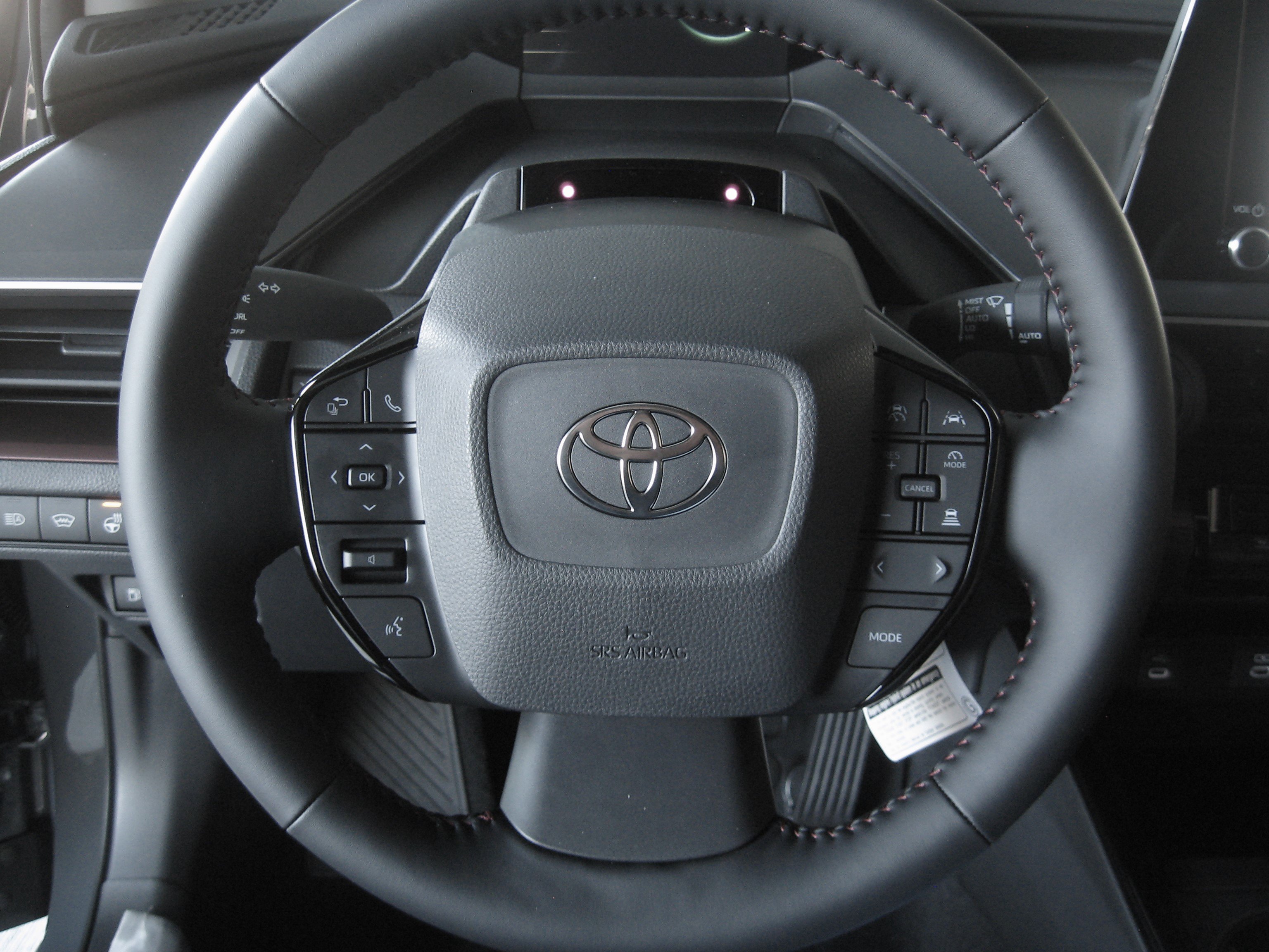 New 2026 Toyota Prius Plug-In Hybrid image 9