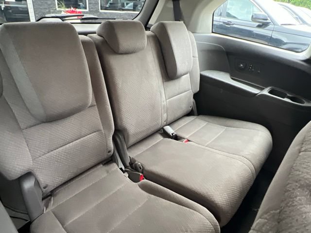 Used 2016 Honda Odyssey SE image 12