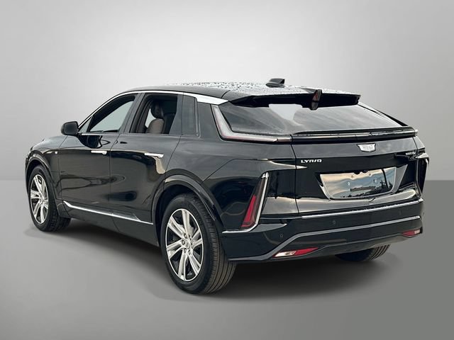 Certified 2024 Cadillac Lyriq Tech AWD/4WD image 28