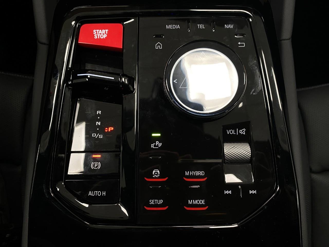 New 2026 BMW M5 w/ Carbon Package image 28