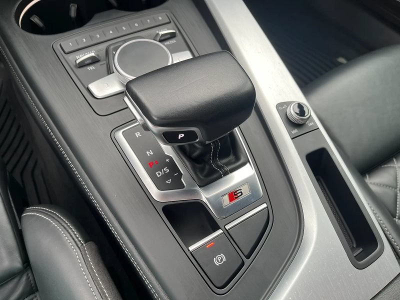 Used 2018 Audi S4 Premium Plus w/ Navigation Package AWD/4WD image 25